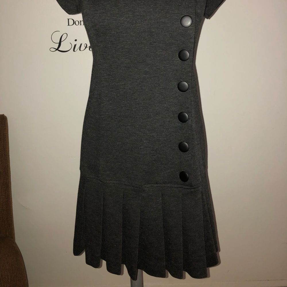 Dress - Picture 3 of 5